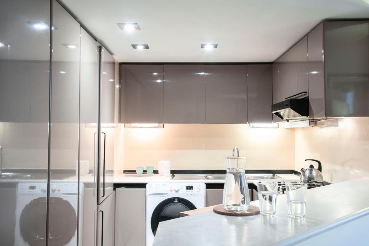 - Walk To Navona - Full Kitchen - Fast Wi-fi & A-c