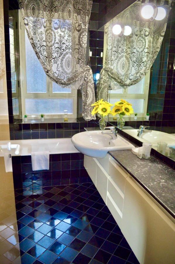Apartamento - Walk To Navona - Full Kitchen - Fast Wi-fi & A-c